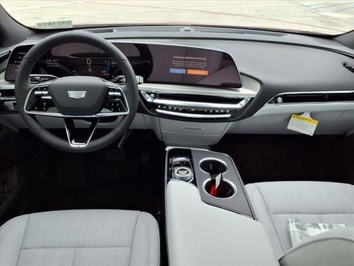 2025 Cadillac LYRIQ Luxury