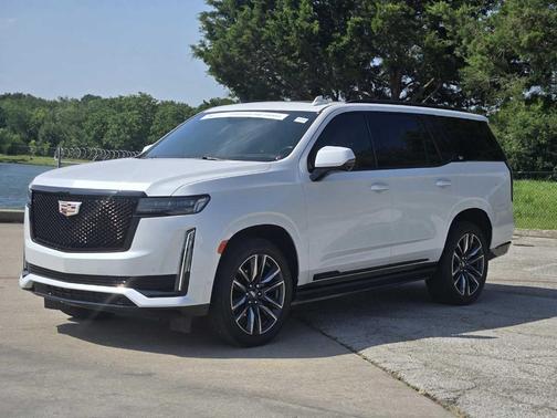 2022 Cadillac Escalade Sport