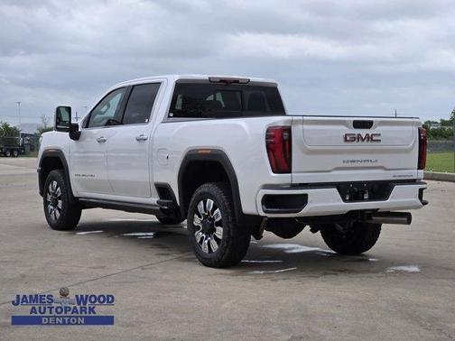 2025 GMC Sierra 2500 Denali