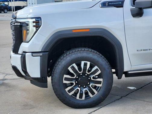 2025 GMC Sierra 2500 Denali Ultimate