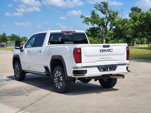 2025 GMC Sierra 2500 Denali Ultimate