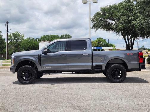 2023 Ford F-250 Lariat
