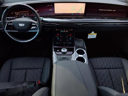 2025 Cadillac Escalade IQ Luxury