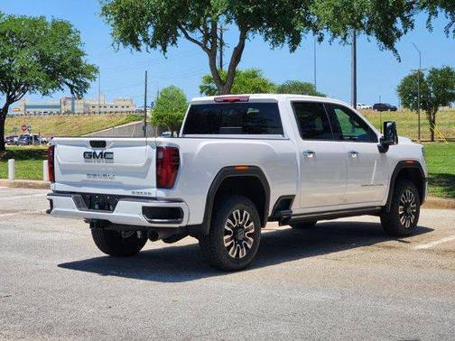 2025 GMC Sierra 2500 Denali Ultimate