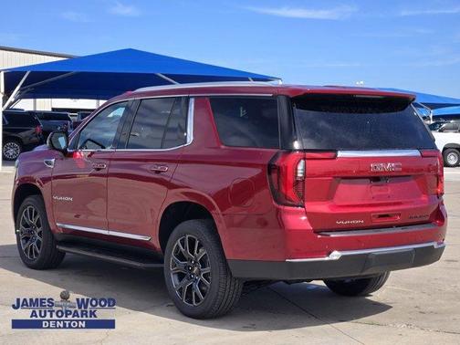 2025 GMC Yukon Elevation
