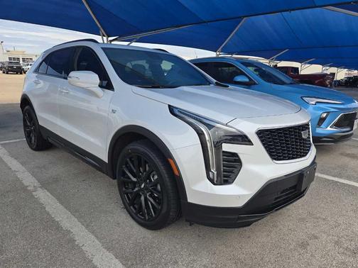 2023 Cadillac XT4 Sport