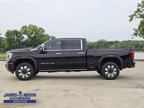 2024 GMC Sierra 2500 Denali