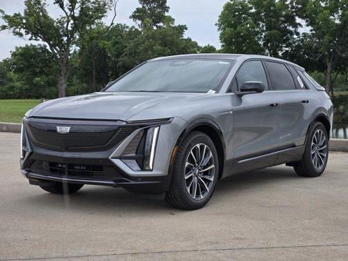2025 Cadillac LYRIQ Sport