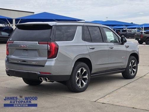 2025 GMC Yukon AT4