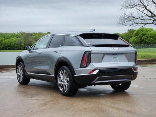 2025 Cadillac OPTIQ Luxury