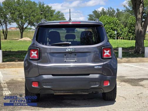 2017 Jeep Renegade Latitude