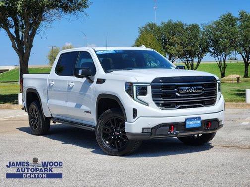 2025 GMC Sierra 1500 AT4