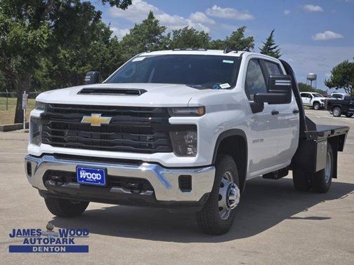 2025 Chevrolet Silverado 3500 WT