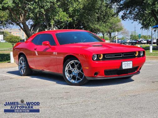 2018 Dodge Challenger SXT