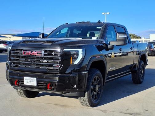 2025 GMC Sierra 2500 AT4
