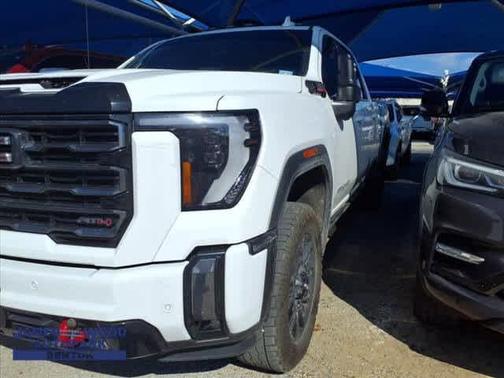 2024 GMC Sierra 2500 AT4