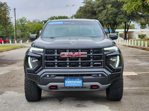 2023 GMC Canyon AT4