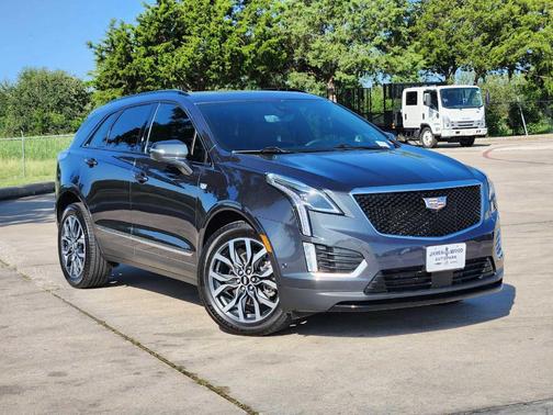 2021 Cadillac XT5 Sport