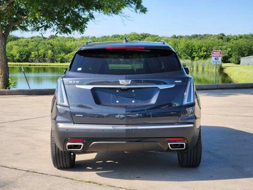 2021 Cadillac XT5 Sport