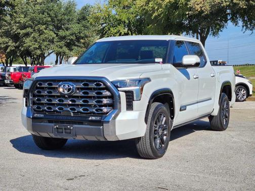 2024 Toyota Tundra Platinum