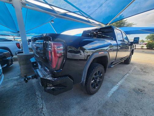 2024 GMC Sierra 2500 AT4