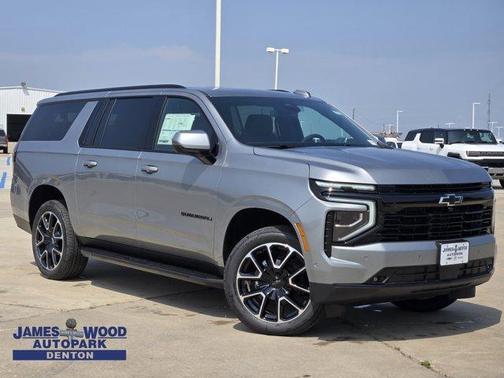 2025 Chevrolet Suburban RST