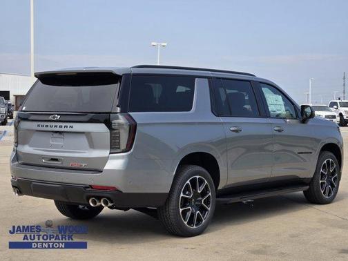 2025 Chevrolet Suburban RST