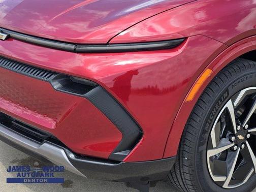 2025 Chevrolet Equinox EV LT 2
