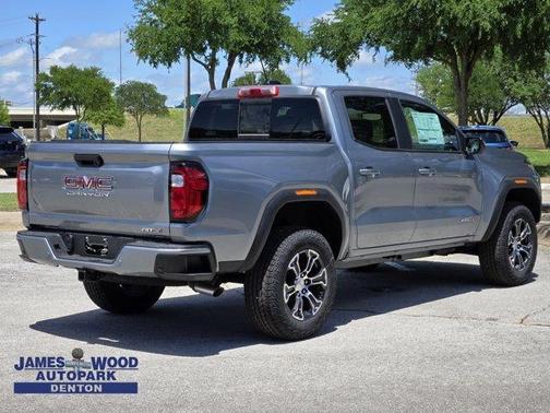 2025 GMC Canyon AT4