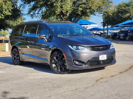 2018 Chrysler Pacifica Limited