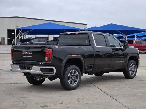 2025 GMC Sierra 2500 SLE