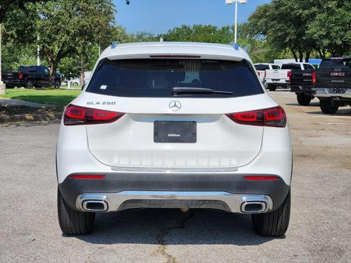 2021 Mercedes-Benz GLA 250 Base