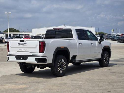 2025 GMC Sierra 2500 Denali Ultimate