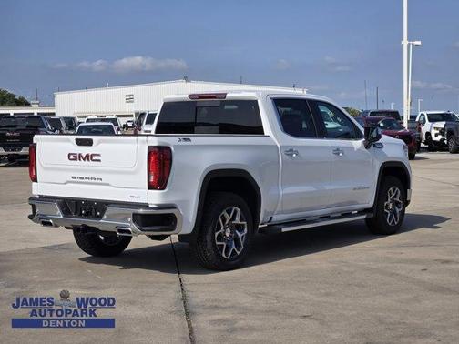 2025 GMC Sierra 1500 SLT