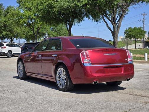 2014 Chrysler 300C Base