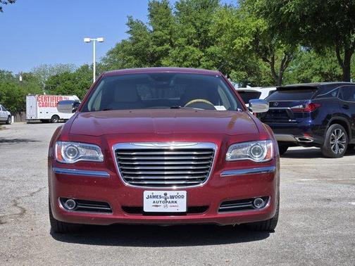 2014 Chrysler 300C Base