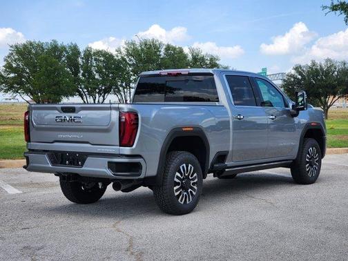 2025 GMC Sierra 2500 Denali Ultimate