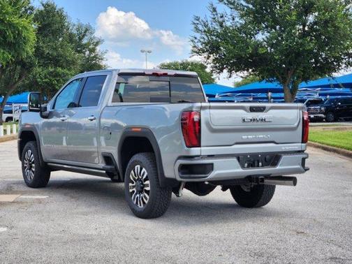 2025 GMC Sierra 2500 Denali Ultimate