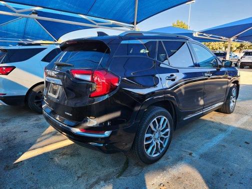 2022 GMC Terrain Denali