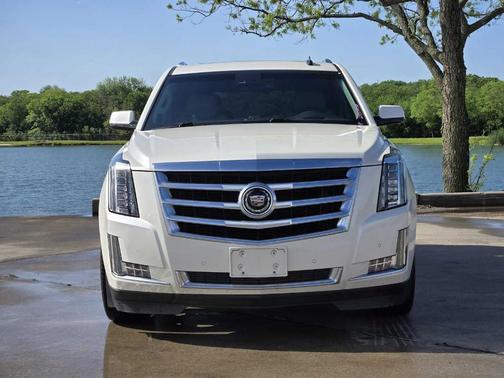 2015 Cadillac Escalade Premium