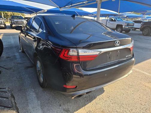 2016 Lexus ES 350 Base