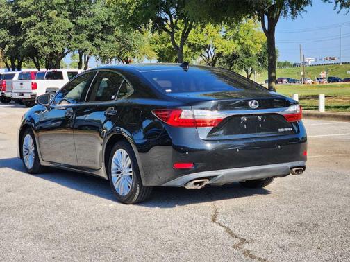 2016 Lexus ES 350 Base