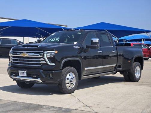 2025 Chevrolet Silverado 3500 High Country