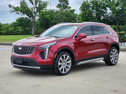 2019 Cadillac XT4 Premium Luxury