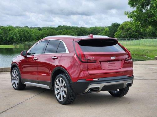 2019 Cadillac XT4 Premium Luxury
