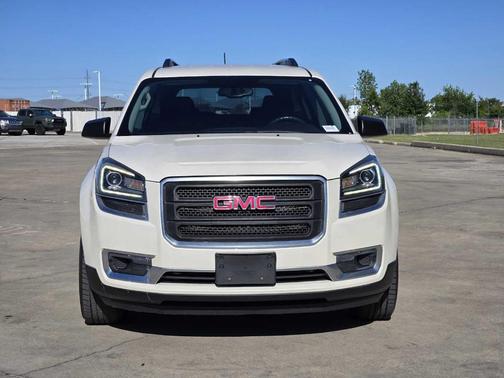 2015 GMC Acadia SLE-2
