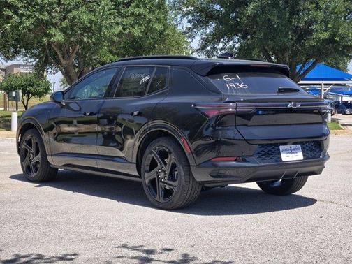 2025 Chevrolet Equinox EV RS