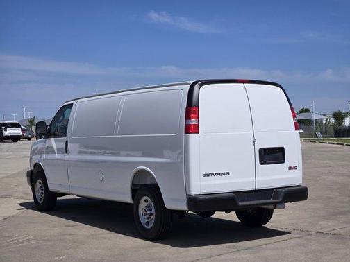 2025 GMC Savana 2500 Work Van