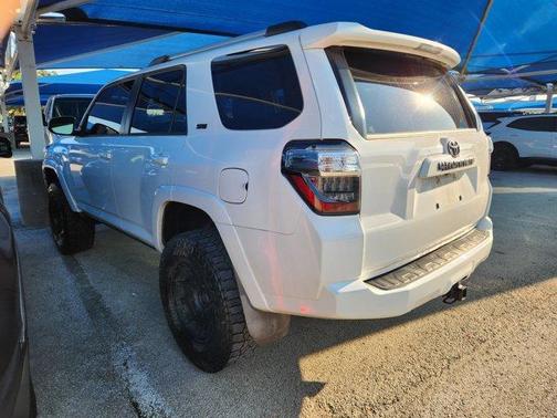 2020 Toyota 4Runner SR5