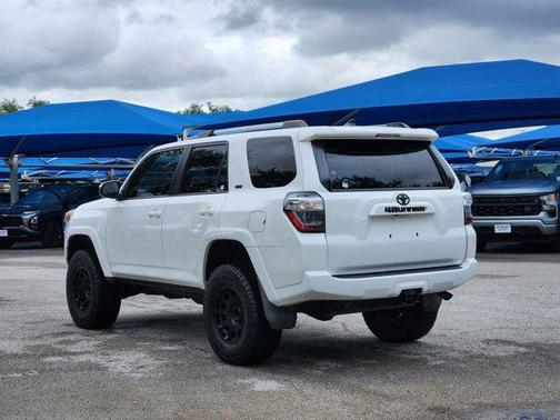 2020 Toyota 4Runner SR5